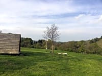 Kempovací pod (2 osoby, střední velikost)
