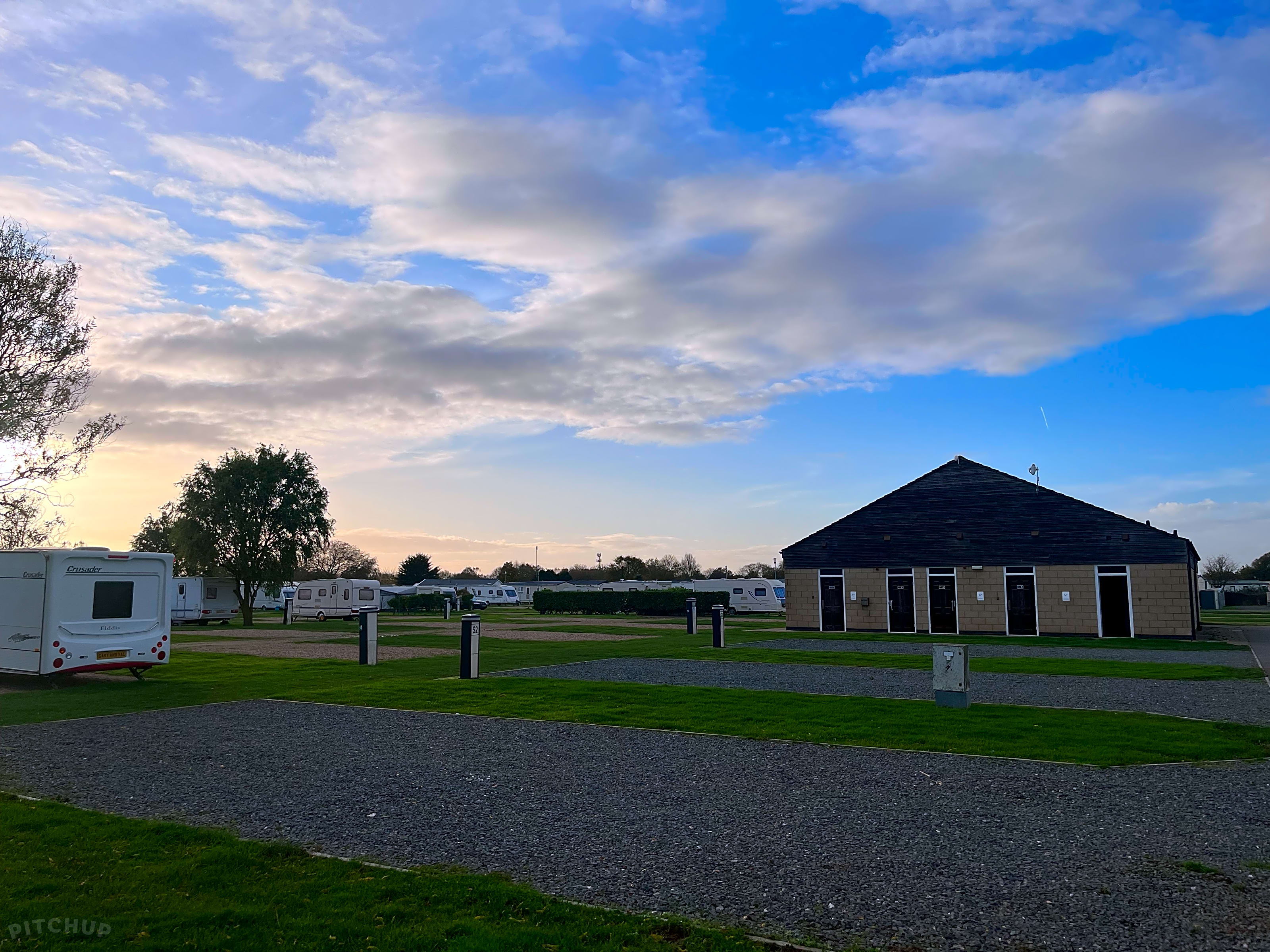 Pitch up cheap caravan sites