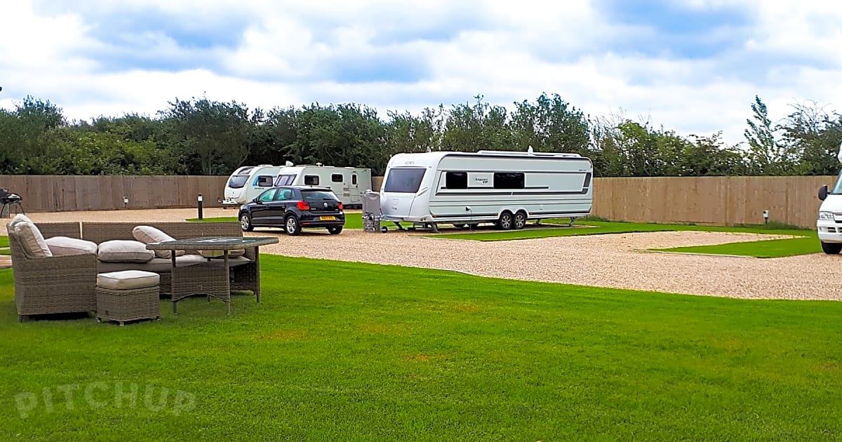 Meadowvale Park, Boston Updated 2021 prices Pitchup®