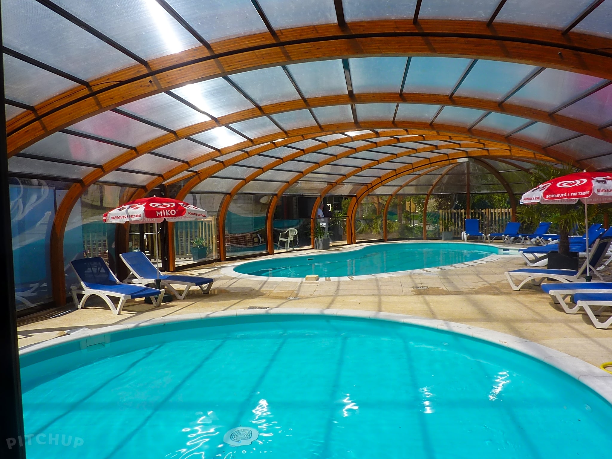 Camping Caravanning Pommiers Des Trois Pays Licques Pitchup