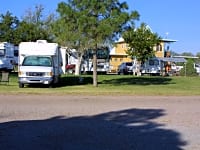 设施齐全型 砾质地 旅行大篷车 单元