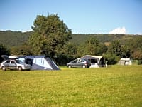 Plass for telt eller for tilhengertelt (Tor View) på gressplen , uten strøm (ingen kjæledyr)