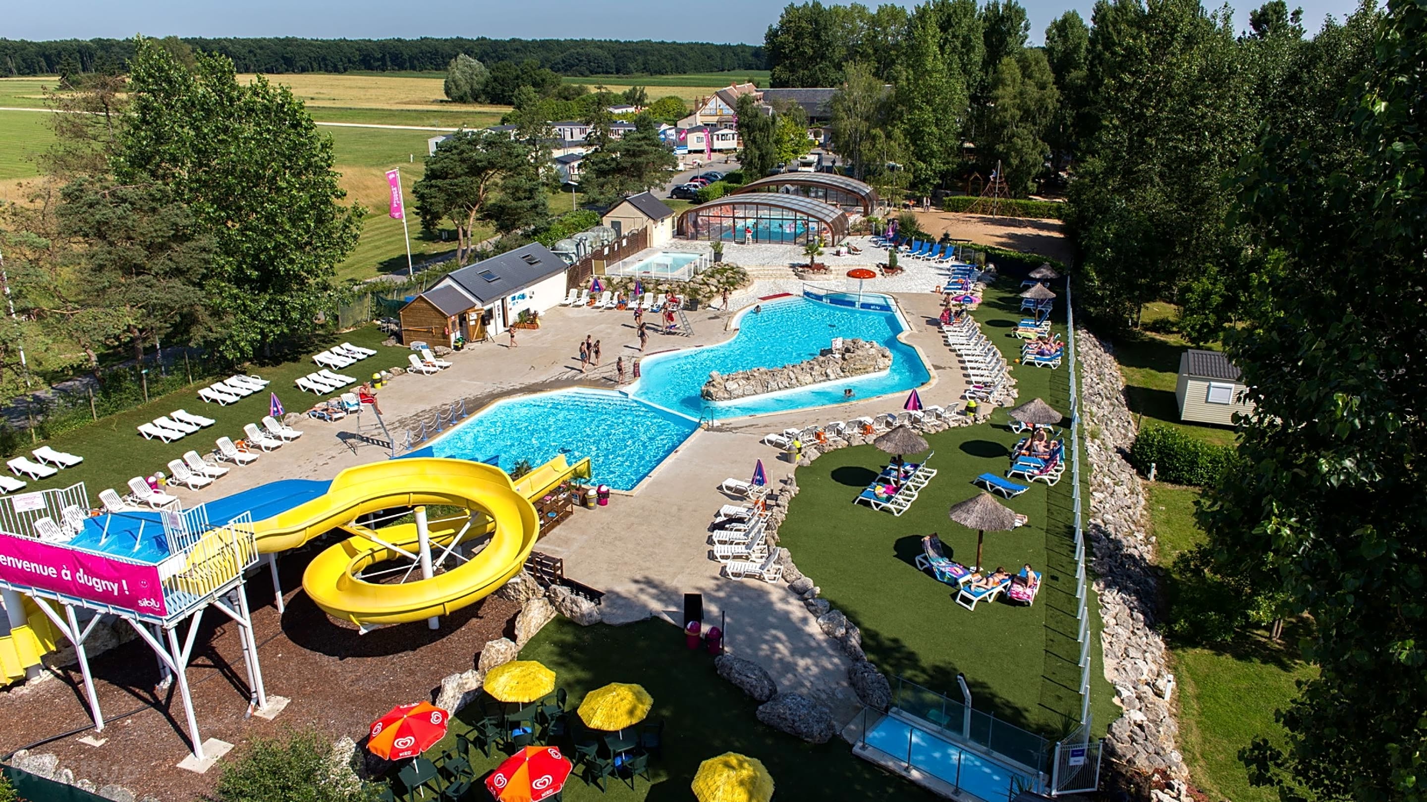 Camping Domaine Au Grand R Inc Avis Domaine de Dugny, Onzain - Pitchup®