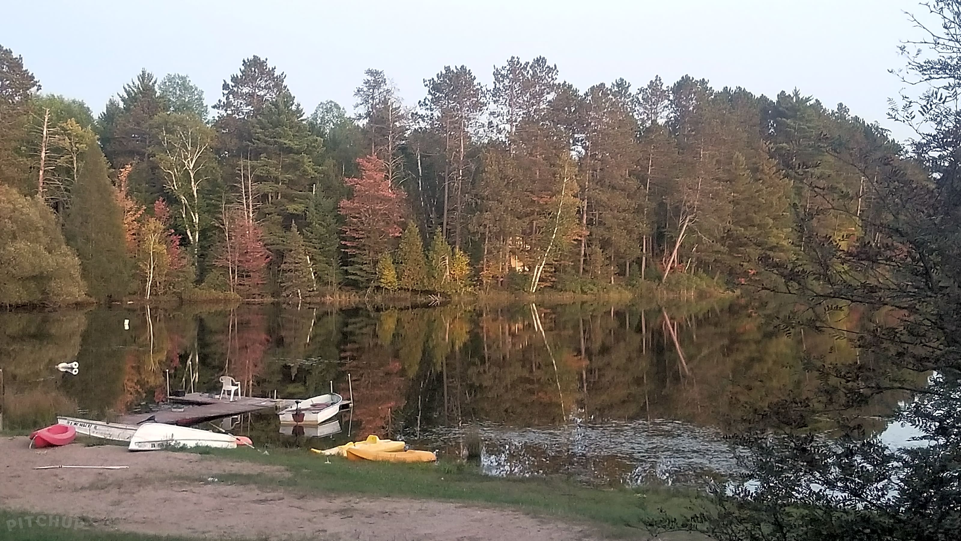 Horseshoe Lake Campground and Cabins, Gwinn Pitchup®