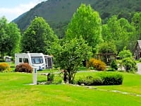 Parcel·la de gespa amb electricitat opcional per a tenda de campanya, per a remolc tenda o per a caravana (XL)