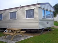 Patio and picnic table outside the holiday home Patio and picnic table outside the holiday home