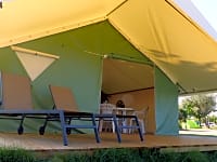 Tenda de safari 2 habitacions (4 places)