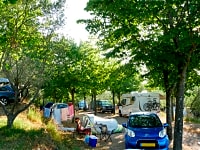 Piazzola camper su ghiaia e terra con elettricità facoltativa
