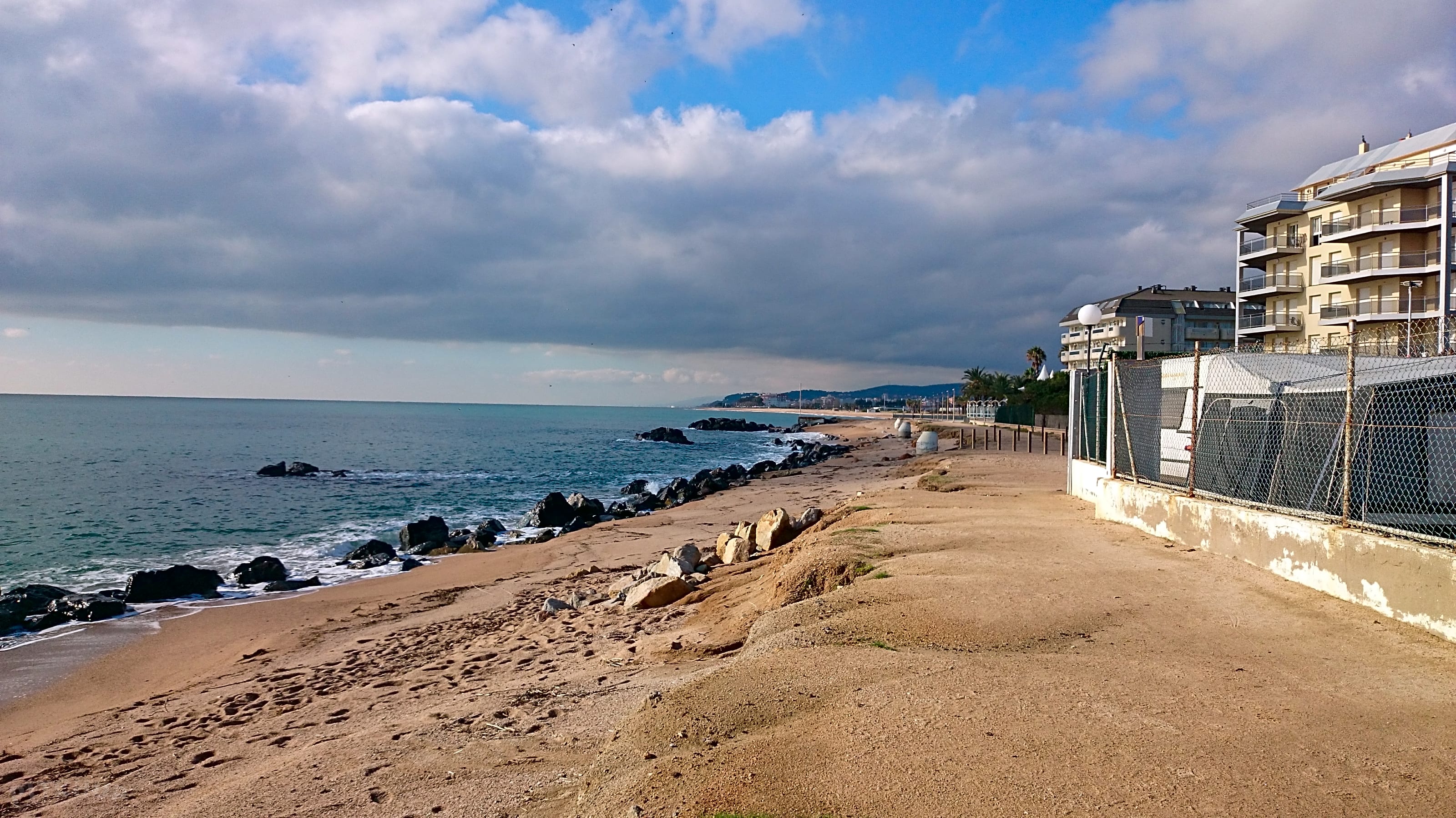 Get Wallpaper Camping El Pinar Platja Santa Susanna Preus Del 2020 For iPhone Free