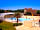 Camping Le Ventoulou: Pool area and sun deck