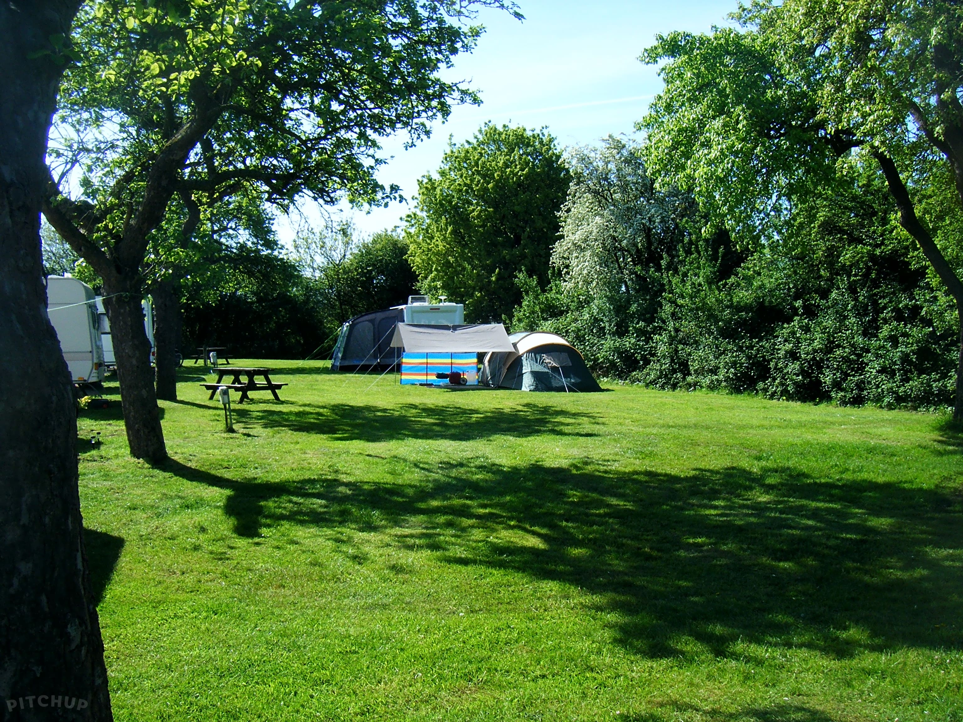 Regents Park Stansby Touring Park, Cheltenham - Updated ...