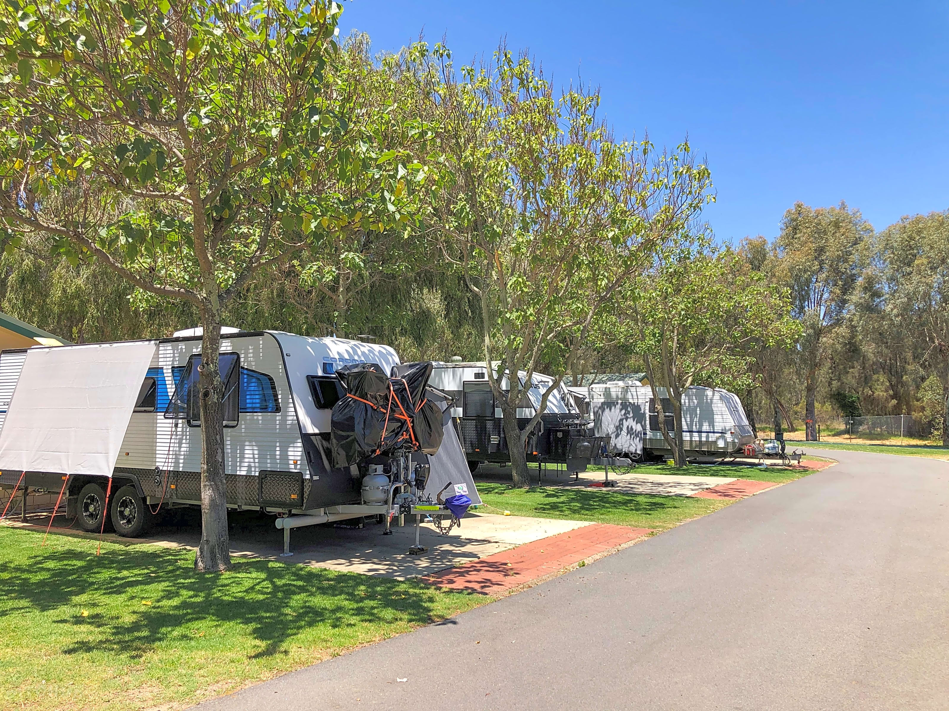 Mandurah caravan park deals