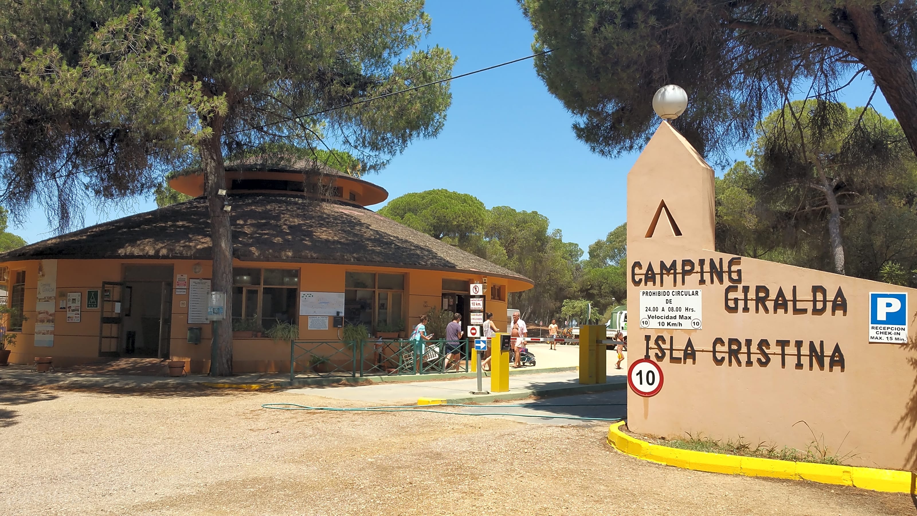 Camping Giralda Isla Cristina Pitchup