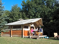 Cosy, comfortable safari tent Cosy, comfortable safari tent