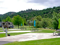 Well-kept serviced sites Well-kept serviced sites