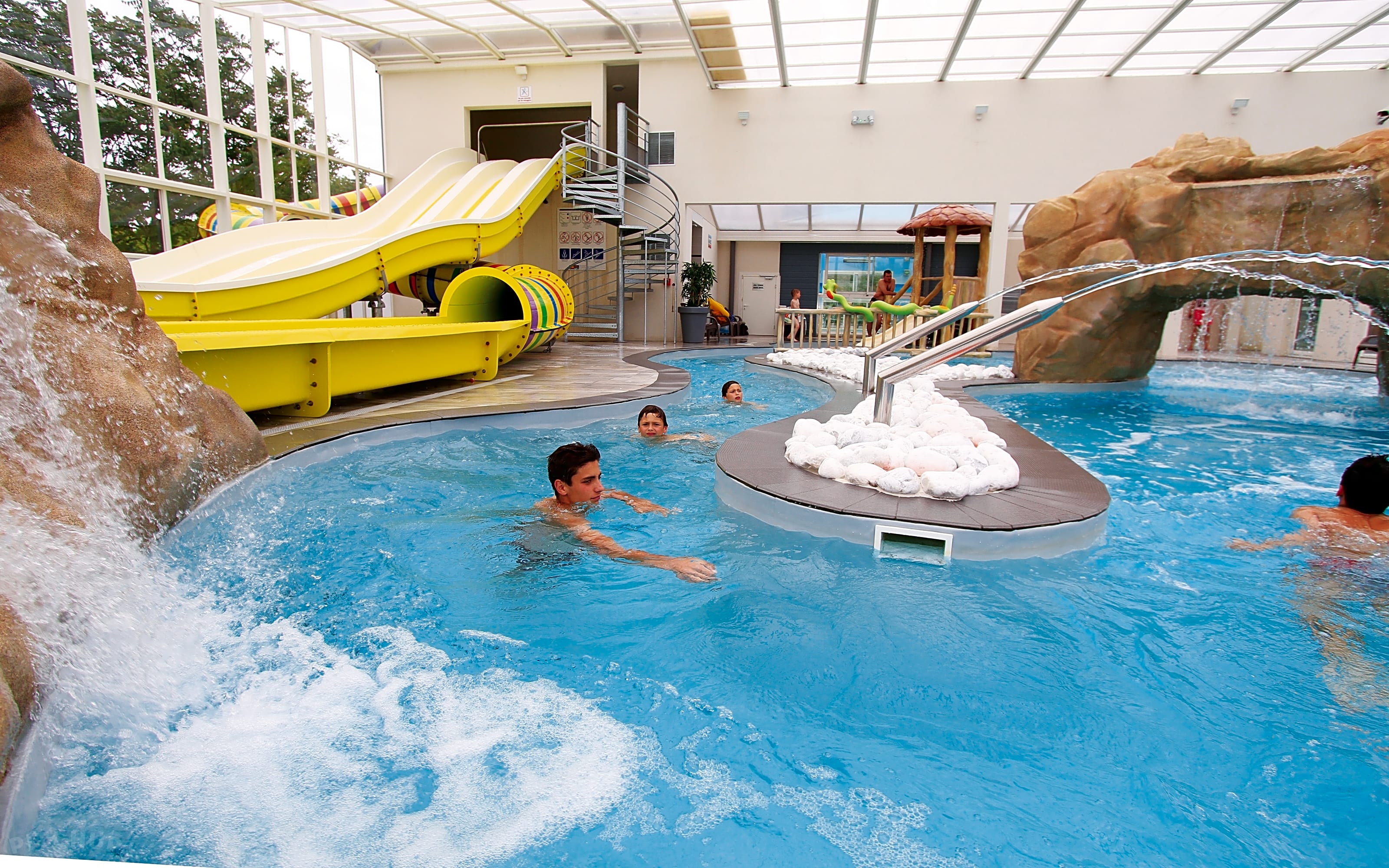 Camping Les Pirons Le Chateau D Olonne Pitchup