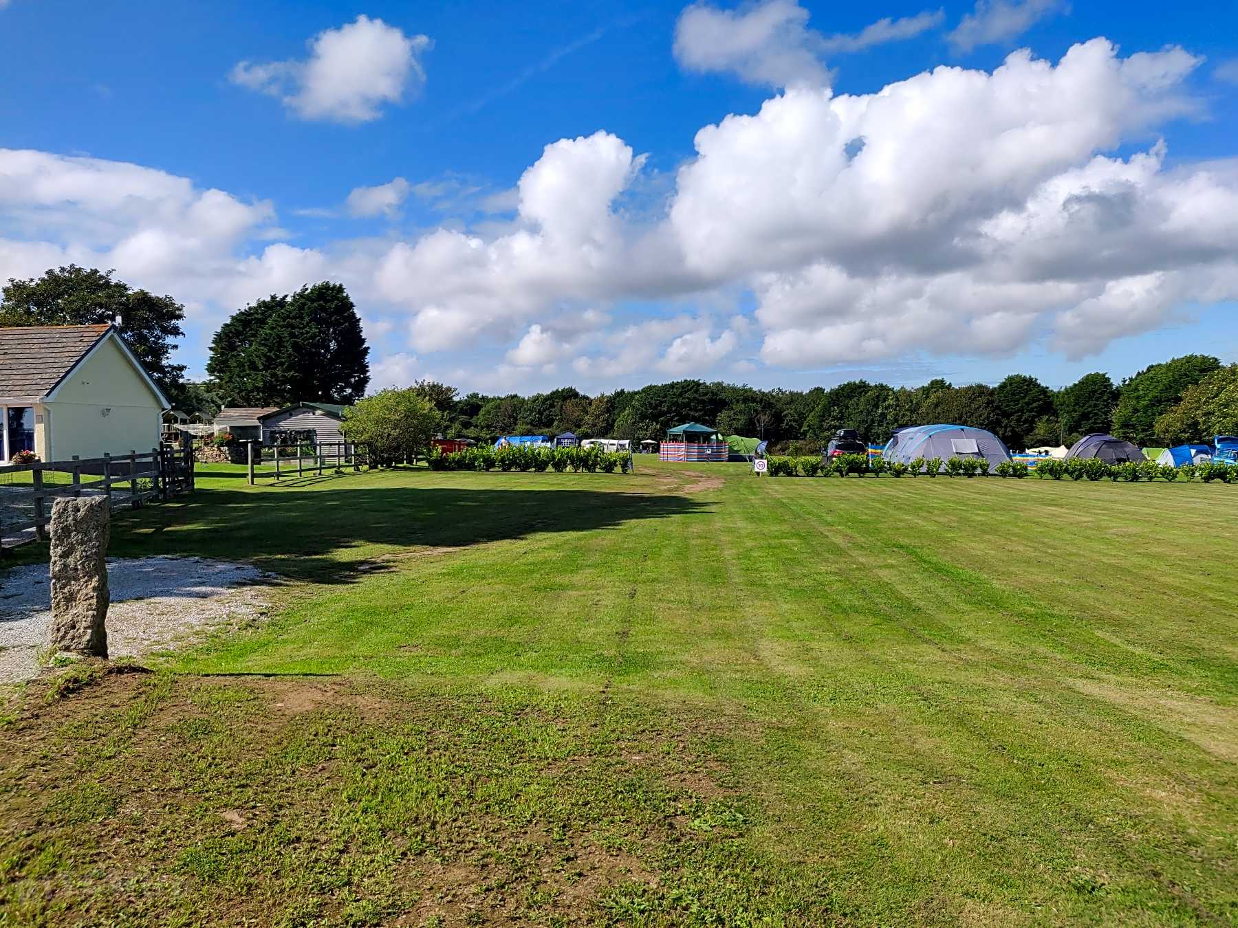 Elysian Fields, Helston Uppdaterade priser för 2021 Pitchup®