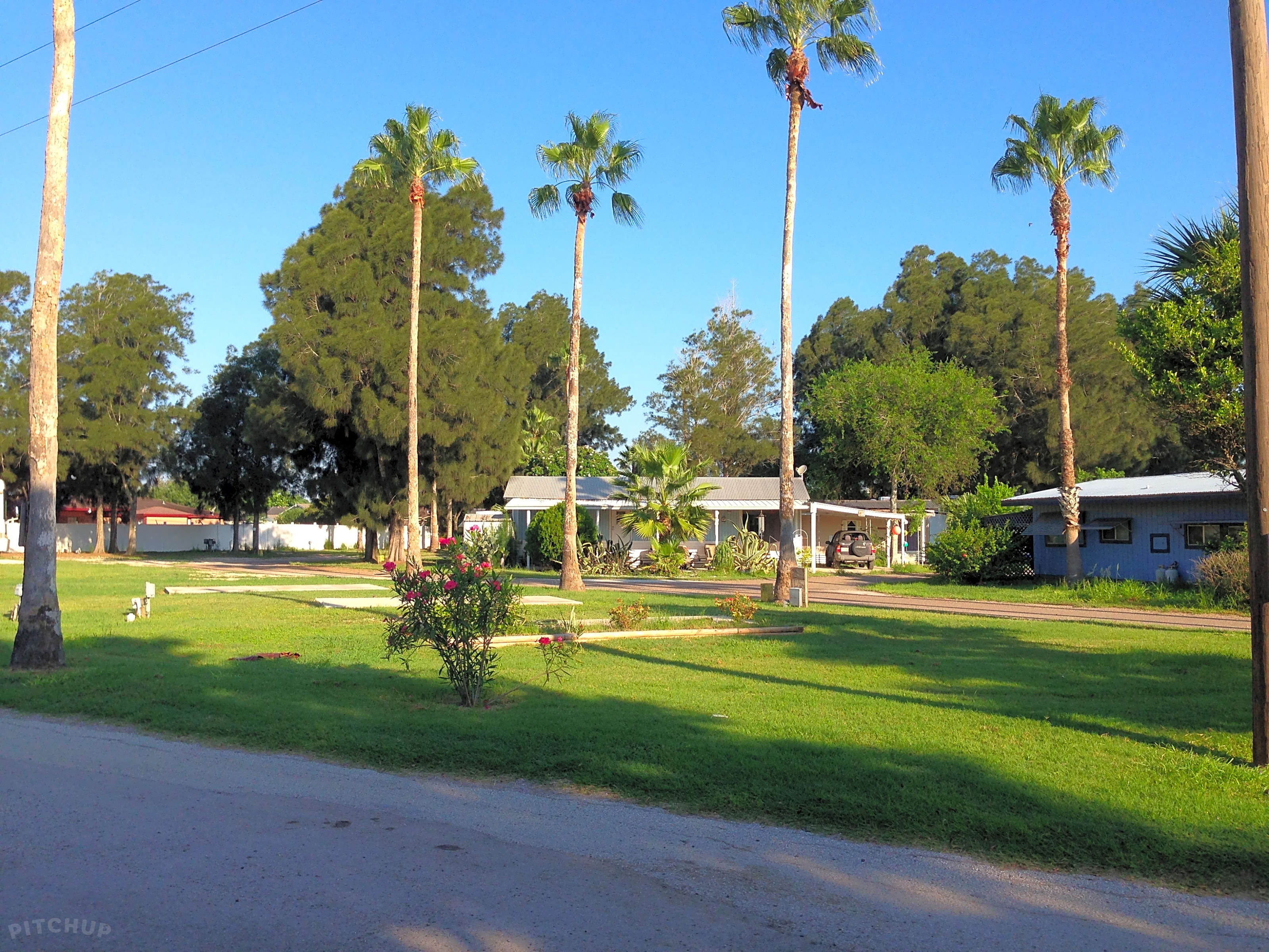 Breeze Lake RV Campground, Brownsville Pitchup®