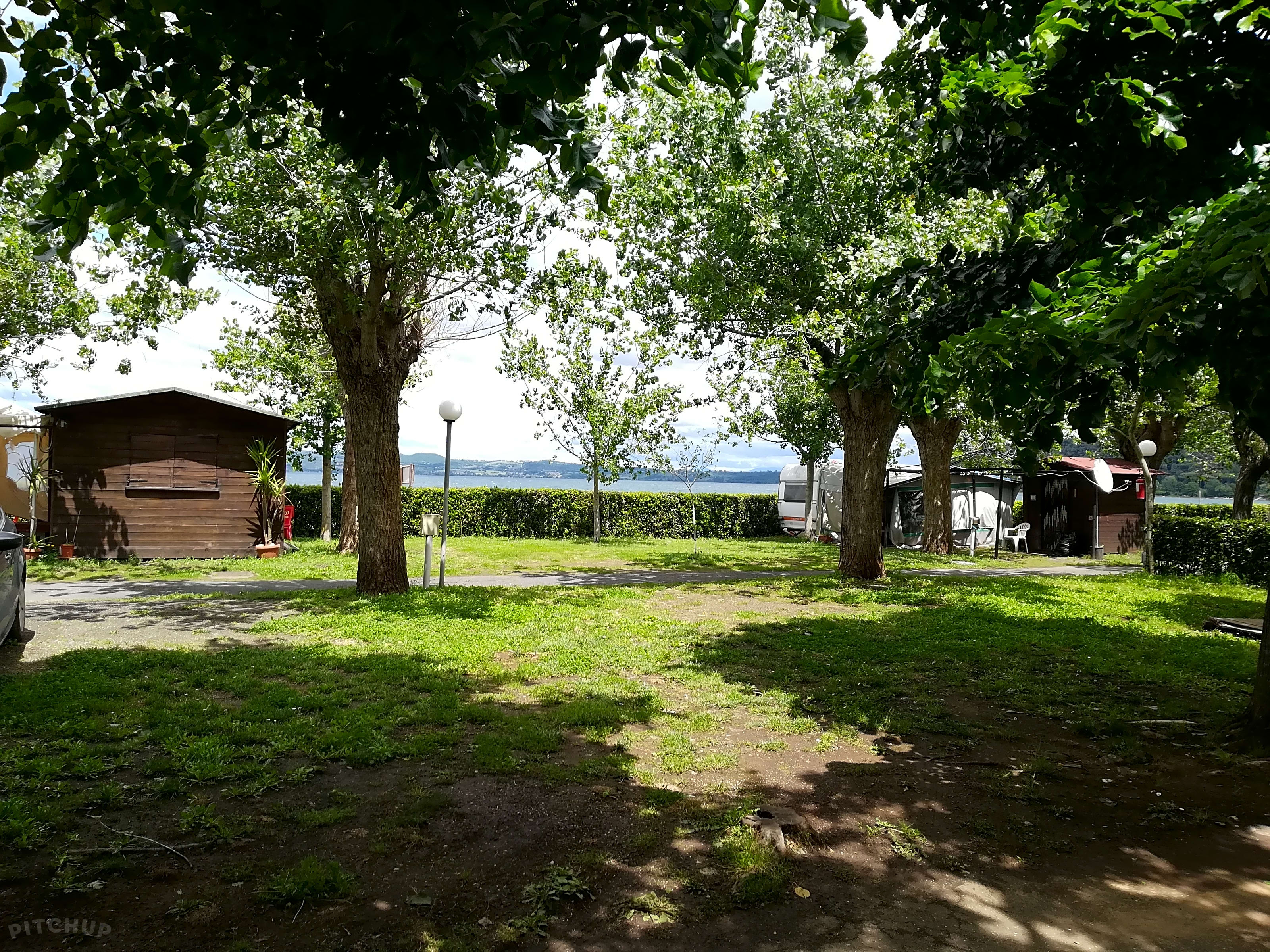 Get Wallpaper Camping Vigna Di Valle Anguillara Sabazia Prezzi Aggiornati Per Desktop Wallpaper