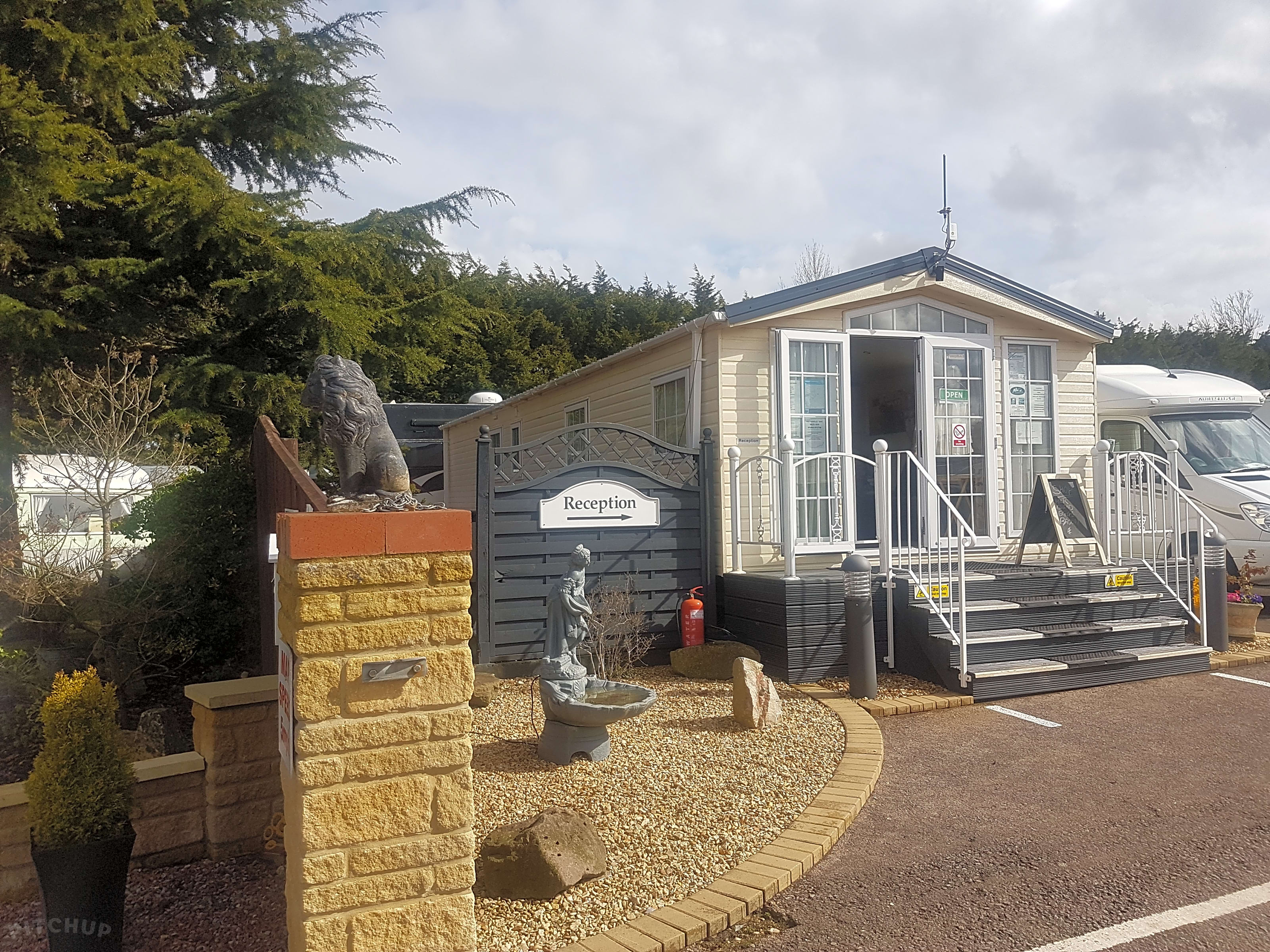 Regents Park Stansby Touring Park, Cheltenham - Updated ...