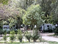Lote para trailer pavimentado com eletricidade opcional