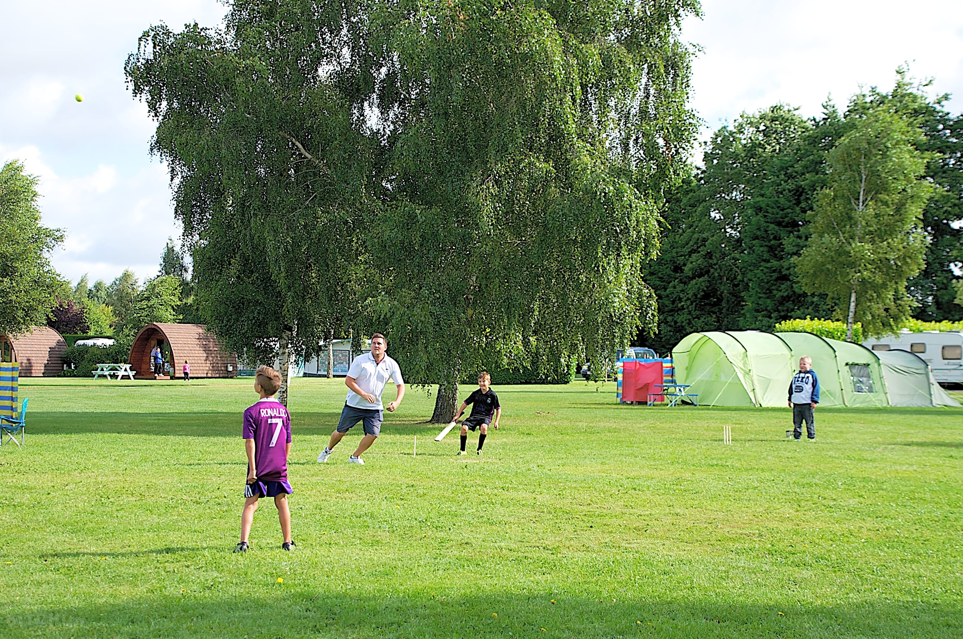 Applewood Countryside Park, Norwich - Pitchup®