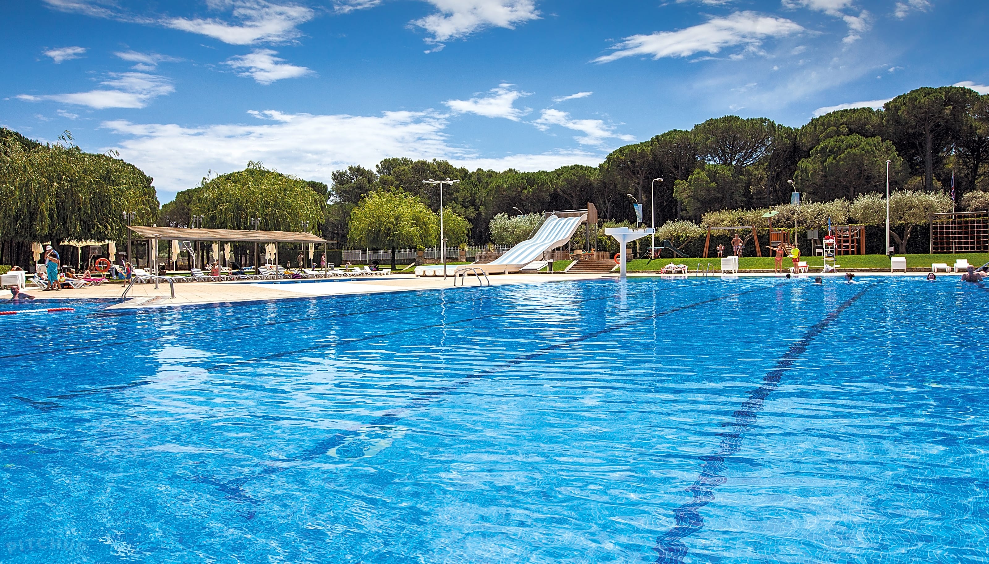 Cypsela resort deals