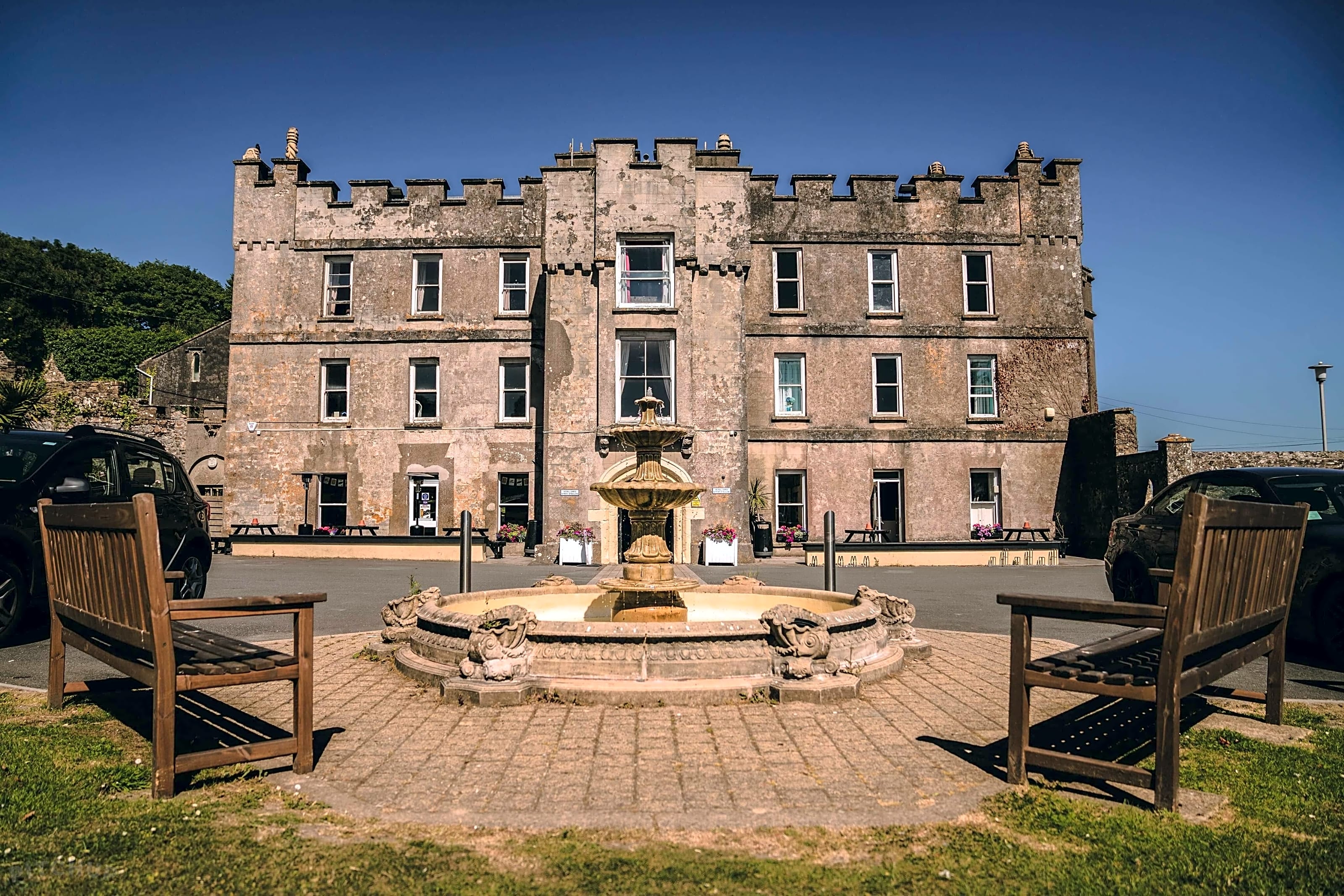 Amroth Castle Holiday Park, Narberth, Pembrokeshire Updated 2025